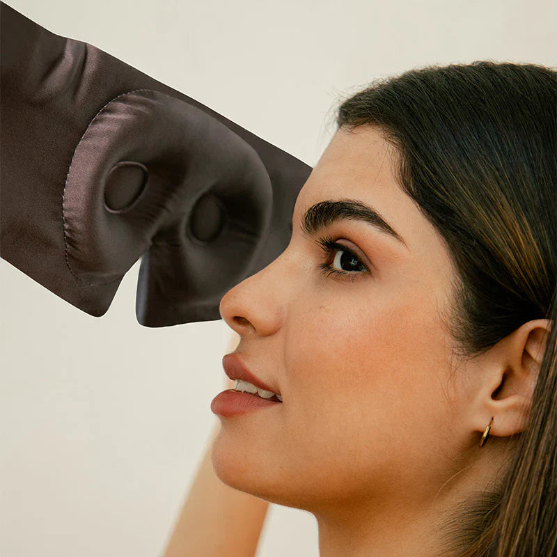 Silk Sleep Mask - Eyelash Protection and Comfort